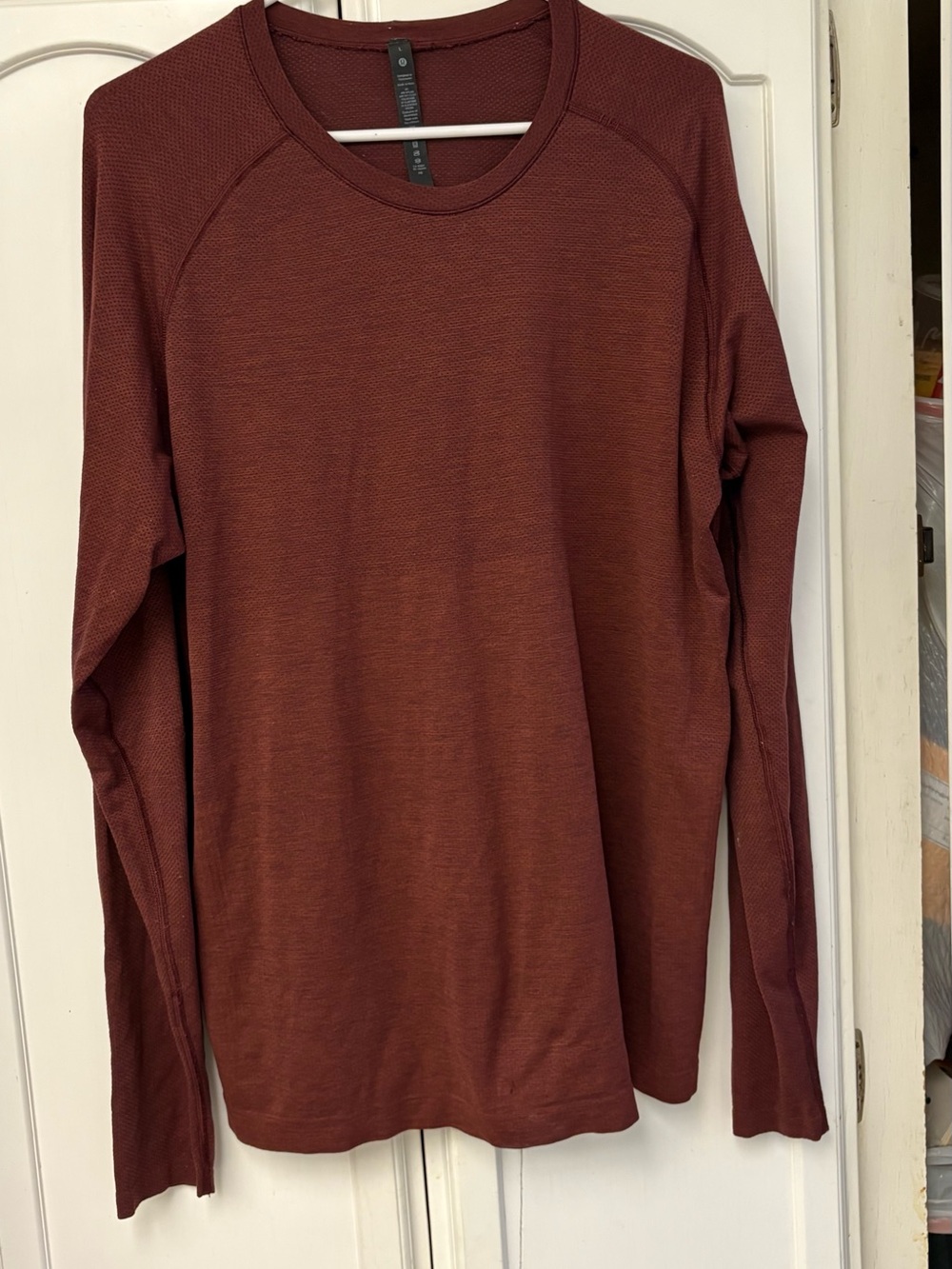 lululemon athletica Men's Long-Sleeve Crew in Deep Rust